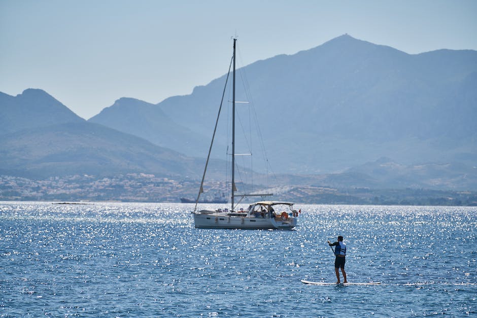 mode-Übertragung-Wasser-Wasserboot-Schiff