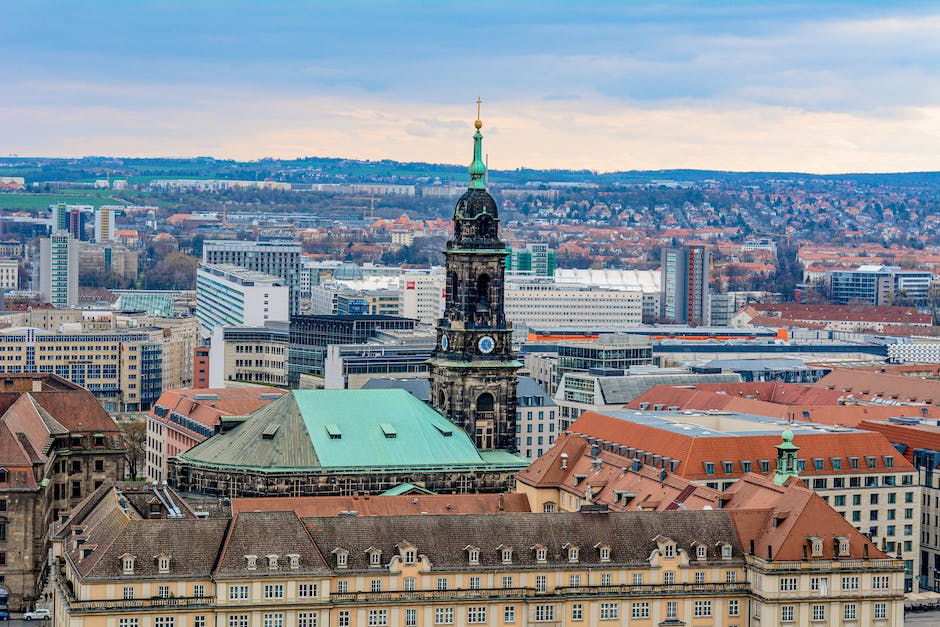 Fahrt mit dem Schiff von Dresden nach Rathen