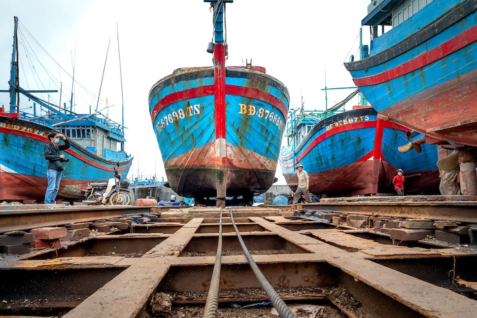 Anzahl Container auf Schiff